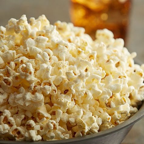 Savory Popcorn, Butterfly Food, Movie Popcorn, Best Popcorn, Corn Pops, Carnival Food, Popcorn Kernels, Cabbage Casserole, Popcorn Machine