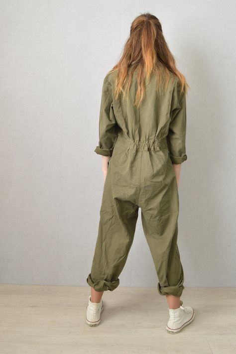 "Fantastic vintage fatigue utility workwear jumpsuits from the Dutch Ministry of Defence. Made for men but can be worn by women size UK 12+. - Tough overalls made for the military - built to last - 2 hip pockets (may have additional) - Made from a quality polyester cotton blend - Button fastenings - Ideal for many projects: industry personnel, technicians, mechanics, DIY jobs or fashion - Classic khaki olive green fatigue colourway - Better quality than modern equivalents - Machine washable SIZI Coverall Outfit Women, Workwear Jumpsuit, Work Jumpsuit, Socks Lace, Workwear Overalls, Africa Trip, Vintage Overalls, Texas Roadhouse, Boiler Suit