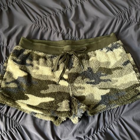 Fuzzy Shorts, Pj Salvage Pajamas, Type Shi, Pj Shorts, Lounge Pajamas, Fits Clothes, Sleep Shorts, Poster Ideas, Comfy Cozy