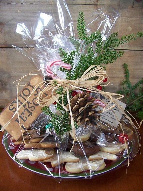 Cookies And Candy, Christmas Cookies Packaging, Christmas Cookies Gift, Săpunuri Handmade, Christmas Gift Packaging, Christmas Food Gifts, Christmas Gift Basket, Cookie Packaging, Mom Christmas