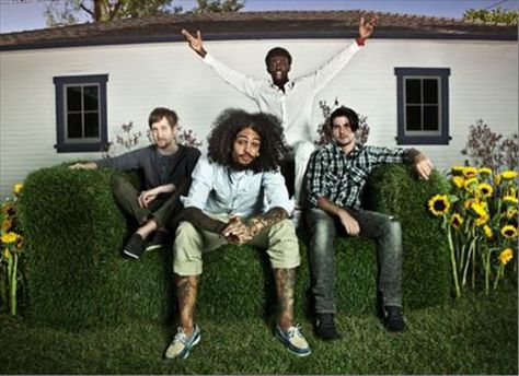 Gym Class Heroes, Travie Mccoy, Gym Classes, Amazing Songs, One Republic, Internet Radio, World Music, Latest Music, My Favorite Music