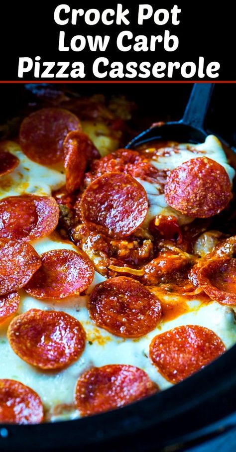 Pizza Casserole Crockpot, Low Carb Pizza Casserole, Pepperoni Pizza Casserole, Casserole Crockpot, Crockpot Lasagna, Low Fat Low Carb, Low Carb Low Fat Recipes, Pizza Casserole, Resep Diet