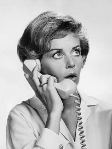 Tarot Woman, Talking On Phone, Funny Tarot, 1950s Hairstyles, Photo Funny, Women Talk, Collage Illustration, On Phone, Collage Design