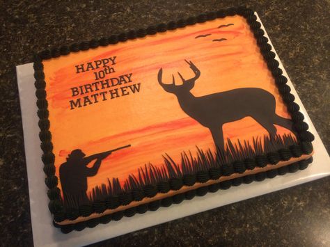 Deer hunting sheet cake Buck Cake Ideas, Hunting Sheet Cake, Deer Hunting Cake, Hunting Birthday Cakes, Deer Hunting Birthday, Hunter Birthday, Hunting Birthday Party, Hunting Cake, Deer Cakes