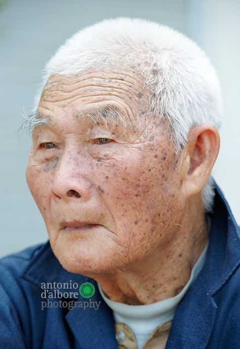 Chinese Man | Old asian men with white hair. Macau. China ... Old Age Makeup, Macau China, Chinese Men, Visual Communication Design, Asian Men Hairstyle, Asian Man, Drawing People Faces, Chinese Man, Face Photography