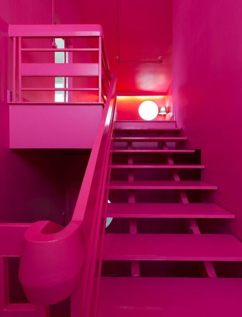 Staircases and Martin Luther King Day. Glitter Rosa, Pink Photo, Wallpaper Pink, Pastel Pink Aesthetic, Pink Vibes, Pink Wallpaper Iphone, Pink Decor, Tickled Pink, Aesthetic Colors