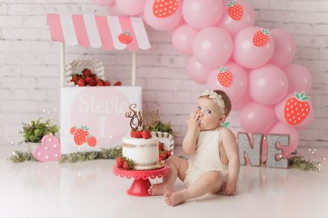 Strawberry themed cake smash session Cake Smash Strawberry Theme, Strawberry Cake Smash Photography, Smash Cake Strawberry, Strawberry Themed Cake, Strawberry Cake Smash, Strawberry Photoshoot, Themed Cake Smash, Strawberry Shortcake Birthday, Strawberry Theme