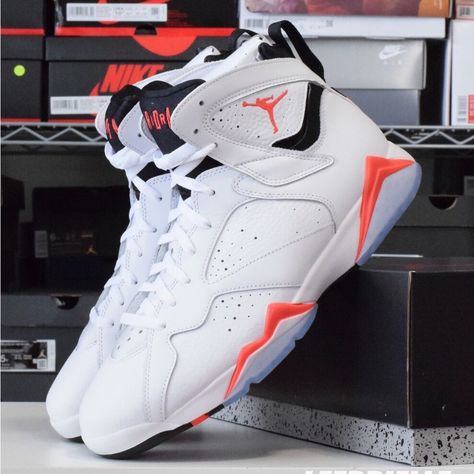 Brand New Never Worn Comes With Box Mens 9 Jordan 7 Infrared White Jordans Retro, Nike Shoes Women Fashion, Jordan Retro 7, Retro 7, Nike Jordan Retro, Jordan 7, Shoes Jordan, Cute Nike Shoes, Cute Nikes