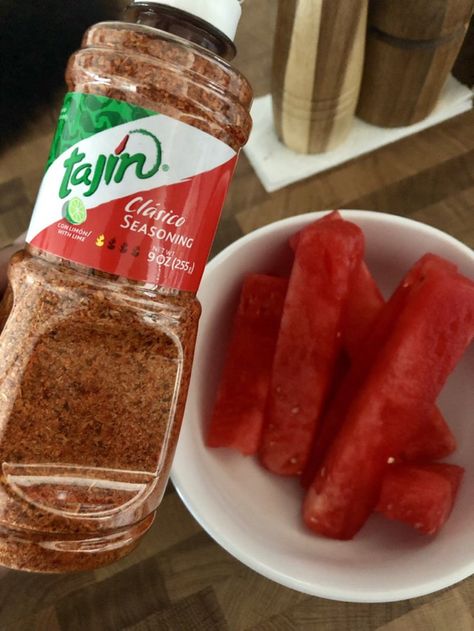 Pinterest @spiciwasabi 🦋🦋🦋 WATERMELON + TAJIN Watermelon And Tajin, Watermelon Tajin, Tajin Watermelon, Mexican Watermelon, Mexican Snacks, Fruit Shop, Watermelon Juice, Melon, Watermelon