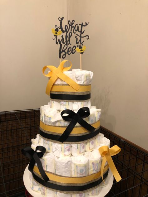 Gender Reveal Bumble Bee Theme, Bee Theme Gender Reveal Party Decorations Diy, Gender Reveal Bee Theme, Gender Reveal Ideas For Party Theme Bumble Bees, Honey Bee Gender Reveal Food, Bumble Bee Gender Reveal, What Would It Bee Gender Reveal Decor, Bee Themed Gender Reveal, Keeper Of The Gender