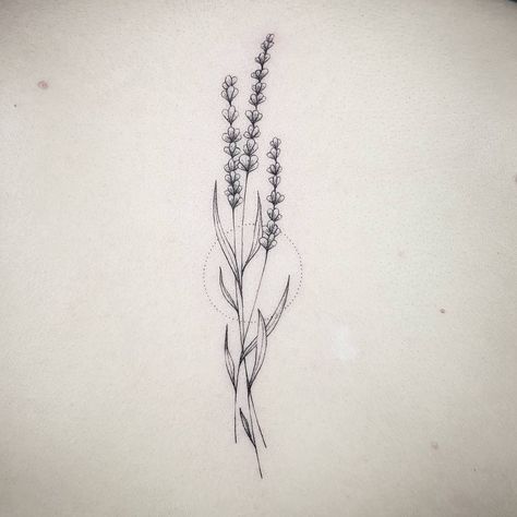 Sam Tattoo, Botanisches Tattoo, Lavender Tattoo, Wildflower Tattoo, Handpoke Tattoo, Botanical Tattoo, Dot Work Tattoo, Dainty Tattoos, Sister Tattoos