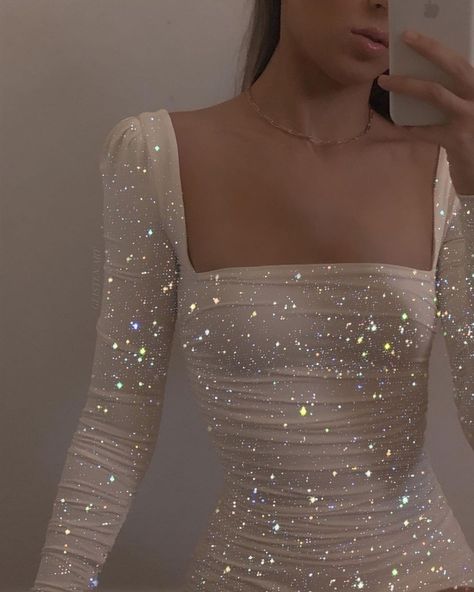 Shein Ball Dress, Winter Wonderland Dress Semi Formal, Shiny Prom Dresses Sparkle, Winter Themed Dresses Formal, Glitz And Glam Prom Dress, Snow Ball Dress, Prom Dresses Middle School, Winter Ball Dresses High School, Bday Dress Ideas