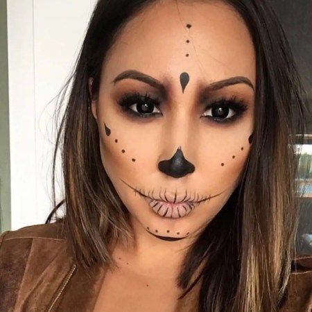 Maquillaje para Halloween: catrina en negro Mexican Halloween, Maquillaje De Ojos, Halloween Makeup, Halloween Face Makeup, This Year, Blogger, Halloween, Makeup, On Instagram