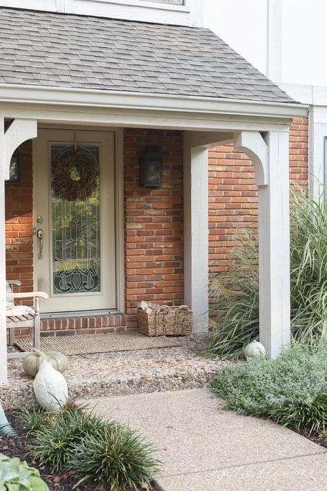 Simple Fall Porch, Simple Fall Porch Decor, Fall Porch Decor Ideas, Before And After Home, Porch Canopy, Popular Living Room, Fall Porch Decor, Julie Blanner, Front Porch Design