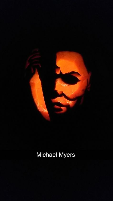 Pumpkin Carving Scary Movies, Pumpkin Carving Ideas Scary Movies, Michael Myers Carved Pumpkin, Leatherface Pumpkin Carving, Pumpkin Carving Ideas From Movies, Halloween Movie Pumpkin Carving, Pumpkin Carving Michael Myers, Creepy Pumpkin Carving Ideas Easy, Character Pumpkin Ideas Carving