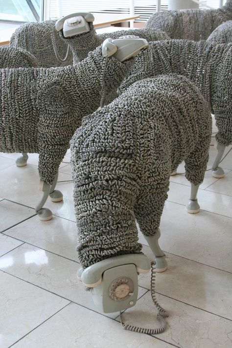 Telephone Sheep by Jean-luc Cornec Konst Designs, Lambada, Kunst Inspiration, Seni 3d, Wow Art, Recycled Art, Scrap Metal Art, Telephones, Sculpture Installation