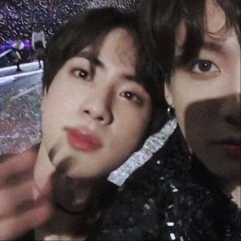 #bts #btsicon #matching #btsmatching #matchingicons #kpop #kpopmatching #kpopicons Matching Bts, Matching Bts Pfp, Matching Kpop Pfp, Bts Matching Pfp, Yoongi And Jimin Matching Icons, Jin And Jimin Matching Icons, Jin And Jungkook Matching Icons, Bts Group, Bts Concert