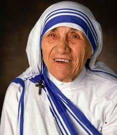 My Brush With A Saint - Mother Theresa Mother Teresa Pictures, Mother Teresa Photos, Missionaries Of Charity, Saint Teresa Of Calcutta, Saints Of India, Mother Teresa Quotes, Saint Teresa, Influential Women, Nina Simone