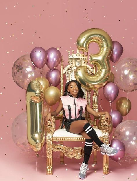 13birthday Photoshoot Ideas, 12 Year Birthday Photoshoot, Sweet 13 Birthday Outfits, Photoshoot Ideas For 14th Birthday, 13th Bday Photoshoot Ideas, Birthday Outfit 13-14, 13th Photo Shoot Ideas, 12th Birthday Photoshoot Ideas, 13 Birthday Photoshoot