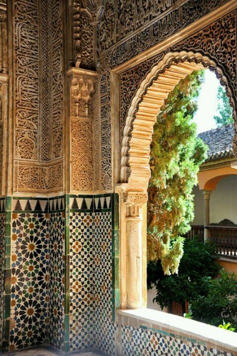 Al Hambra , Granada Cordoba Mosque, Alhambra Spain, Moorish Architecture, Alhambra Palace, Alhambra Granada, Al Andalus, Islamic Culture, Granada Spain, Islamic World