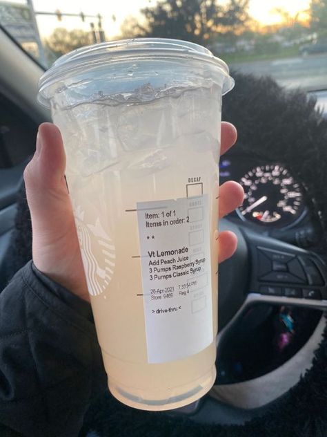 #follow #drinking #drinks #starbucks #lemonade #foodie #food #blogging #blogger #blog Starbucks Drinks Creamy, Starbucks Lemonade Drinks, Raspberry Peach Lemonade, Starbucks Lemonade, Starbies Drinks, Starbucks Drink Menu, Drinks Starbucks, Starbucks Secret Menu Recipes, Cold Starbucks Drinks