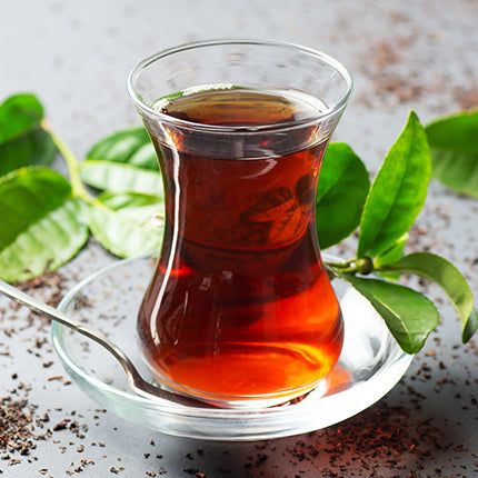 Modern Kettles, Turkish Tea Cups, Turkish Coffee Maker, Arabic Tea, Chai Tea Recipe, Hot Drinks Recipes, Diy Tea, Black Tea Leaves, Perfect Cup Of Tea