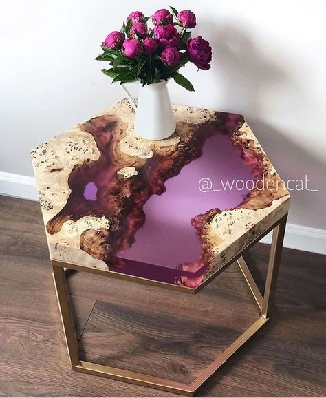 Resin In Wood, Diy Resin Tray, Diy Resin Table, Wood Resin Table, Resin Table Top, Resin Art Painting, Epoxy Resin Table, Dining Table Centerpiece, Unique Coffee Table