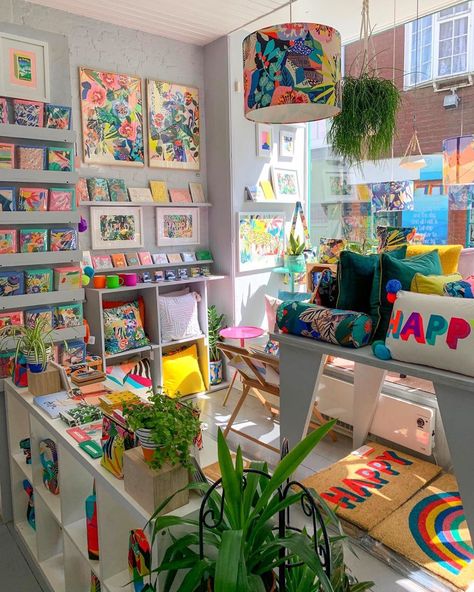 Kitty Mccall, Stationery Store Design, Boutique Store Displays, Kids Art Studio, Craft Stalls, Good Morning All, Shop Layout, Studio Room, Crafts Workshop