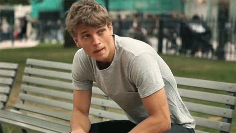 Adam Parrish Face Claim, Hunter Parrish Gif, Male Face Claims Blonde, Male Faceclaims Gif, Male Face Claims Gif, Benjamin Eidem, Hunter Parrish, Adam Parrish, Boy Gif