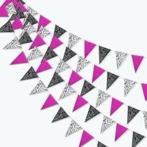 Zebra Party Decorations, Zebra Print Party, Decoration Jungle, Zebra Birthday Party, Animal Themed Party, Trendy Party Decor, Zebra Birthday, Zebra Party, Circle Garland