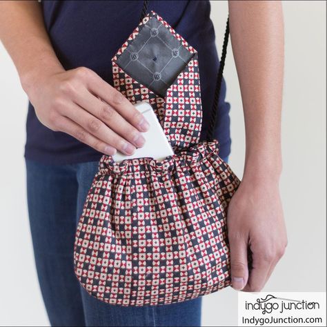 @indygojunction posted to Instagram: The Tie-To-Go Purse - add a great vintage tie, plus a crossbody strap created from pre-made cord and you've got a fashionable one-of-a-kind statement piece!  #indygojunction #sewing #indiepatterns #ilovetosew  #sewist #sew #sewingmachine #isew #sewcialists #sewingproject #thread #crafting #crafter #artsandcrafts #crafters #imakebags #bagmaking #pouchpattern #isewbags #icraft #letssew #handmadebag #psimadethis Necktie Purse, Diy Necktie Projects, Mens Ties Crafts, Necktie Crafts, Sac Diy, Tie Crafts, Purse Pattern, Purse Patterns, Sewing Gifts