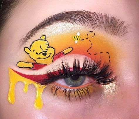 Disney Inspired Makeup, Cartoon Makeup, Yellow Eyeshadow, Movie Makeup, Cute Eye Makeup, Dramatic Eye Makeup, Graphic Makeup, Disney Makeup, Character Makeup