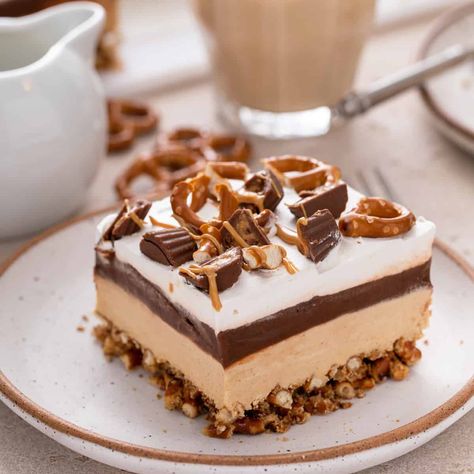 Peanut Butter Pretzel Dessert - My Baking Addiction Pb Pretzel Pie, Peanut Butter Pretzel Cheesecake, Peanut Butter Cheesecake With Pretzel Crust, Peanut Butter Torte Dessert Recipes, Peanut Butter Pretzel Pie Recipe, Pretzel Peanut Butter Dessert, Pretzel Crust Dessert Recipes, Peanut Butter Chocolate Pretzel Pie, Recipes Using Crushed Pretzels