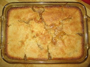 apple cobbler Apple Pie Filling Cobbler Easy, Fried Apple Cobbler, 3 Ingredient Apple Cobbler, Applesauce Cobbler, Camp Cobbler, Apple Cobbler Easy, Cobbler Recipes Easy, Apple Cobbler Recipe, Cobbler Easy