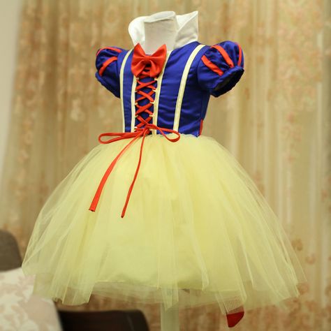 Child Girls Princess Snow White Cosplay Tutu Dress Party Festival Fancy Dress Up Snow White Cosplay, Festival Fancy Dress, Fancy Dress Halloween Costumes, Snow White Dresses, Snow White Costume, Snow White Party, Snow Dress, Cosplay Cute, White Costumes