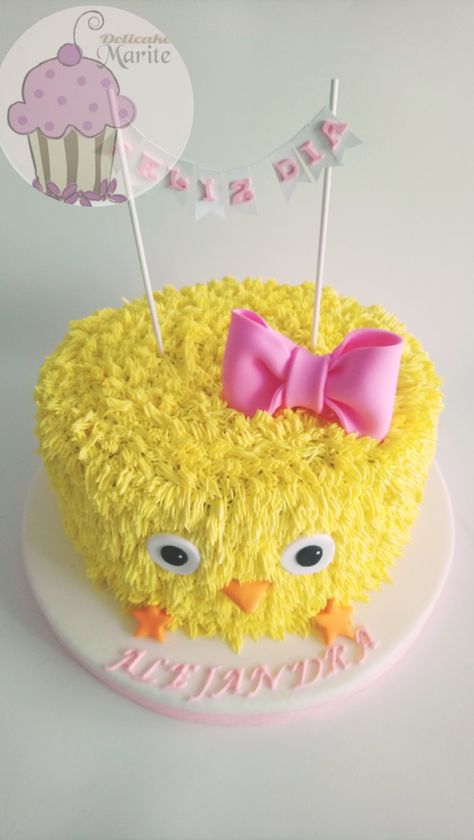 Easter Chick Cake, Easter Cake Easy, Birth Cakes, Farm Birthday Cakes, Chocolate Easter Cake, Chicken Cake, Duck Cake, Easter Snacks, Farm Cake