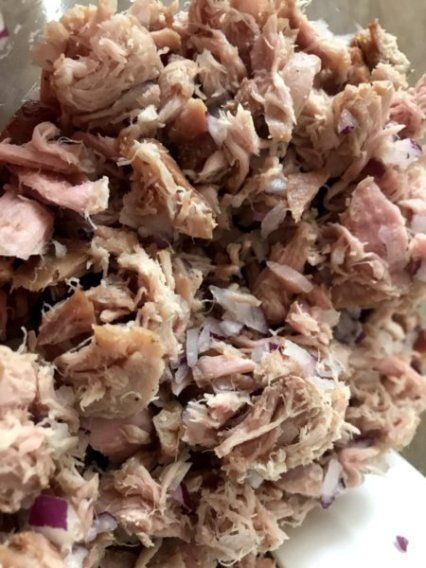 Smoked Tuna Salad Recipe, Smoked Tuna Salad, Smoked Tuna Recipe, Tuna Egg Salad, Tuna Loin, Smoked Tuna, Tuna And Egg, Burger Dogs, Fresh Tuna