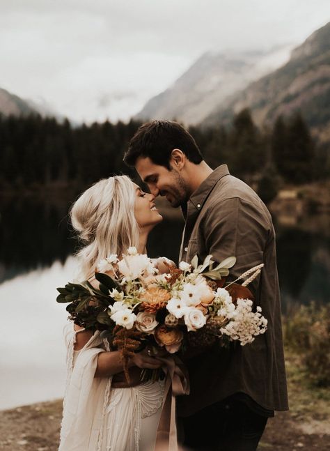 gold-creek-pond-elopement-11 Glacier National Park Wedding, Many Glacier, Boho Elopement, Elopement Styling, Glacier National Park Montana, National Park Wedding, California Elopement, Wedding Session, Mountain Elopement