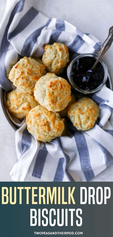 Buttermilk Drop Biscuits-buttery, tender, flaky, biscuits that are incredibly easy to make. These homemade biscuits can be made in about 25 minutes and go great with any meal! Confectionary Recipes, Buttermilk Drop Biscuits, British Scones, Drop Biscuits Recipe, Thanksgiving Dinners, Flaky Biscuits, Christmas Recipes Appetizers, Biscuit Recipes, Buttermilk Recipes