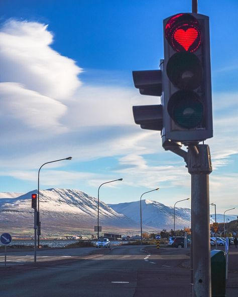 Traffic lights in Akureyri, Iceland are heart-shaped. Akureyri Iceland, Traffic Lights, Stop Light, Church Design, Traffic Light, Reasons To Smile, Cheer Up, Beer Can, Hot Springs