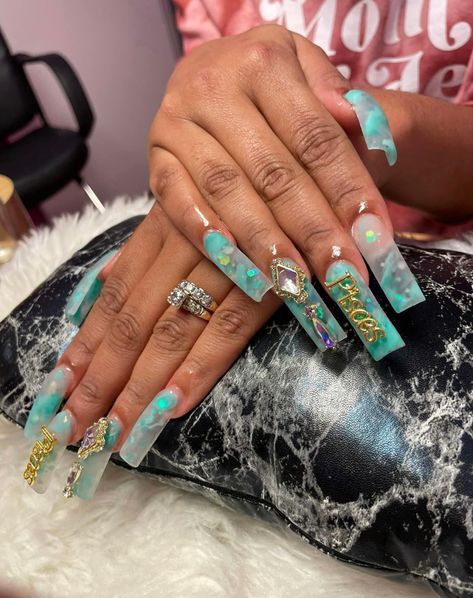 Nails Pisces, Pisces Nails, Pisces Birthday, Pisces Sign, Pretty Nail Designs, Blue Birthday, Birthday Nails, Nail Technician, Gold Nails