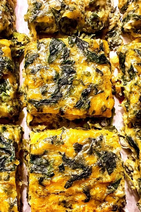 Spinach Squares, Edam Cheese, Cheese Squares, Cheesy Spinach, Spinach Cheese, Square Recipes, Protein Nutrition, Chicken Dish, Recipes Appetizers And Snacks