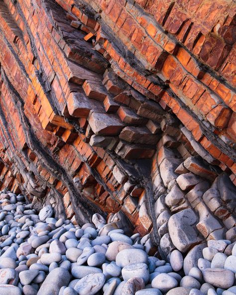 Pebble and rock, Sandymouth Rock Strata Patterns, Geomorphology Landscapes, Rocks Aesthetic Nature, Rock Photography Stones, Rock Formations Natural, Abstract Landscape Photography, Geology Photography, Geology Aesthetic, Earthly Aesthetic