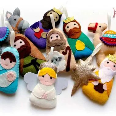 Nativity Garland, Advent Garland, Felt Nativity, Nativity Advent, Heirloom Ornaments, Baby Mobil, Nativity Ornaments, Nativity Crafts, Three Wise Men