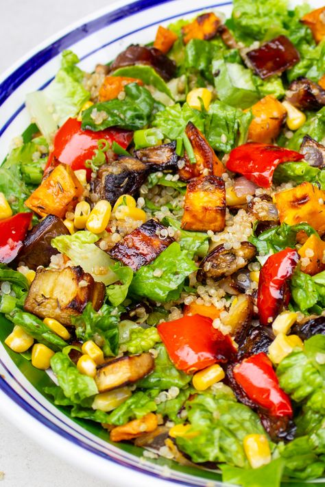 Think of this healthy roasted vegetable salad as three sides in one - roasted (or grilled) vegetables, fluffy quinoa and salad greens - all finished with a fabulous maple-balsamic dressing. Healthy Roasted Vegetables, Party Salad, Maple Balsamic Dressing, Fluffy Quinoa, Salad With Quinoa, Roasted Vegetable Salad, Quinoa Sweet Potato, Maple Balsamic, Vegetable Quinoa