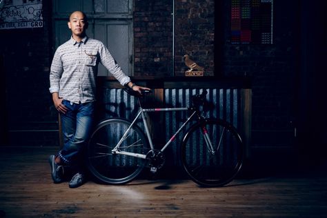 Staple x Strada Jeff Staple, Cycling Inspiration, Urban Cycling, Cycling Kit, Cycling Fashion, Fixed Gear, Top Gear, Pigeon, Role Models