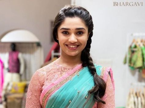 Krithi Shetty looks resplendent in a blue Bhargavi Kunam half-saree! Bhargavi Kunam, Krithi Shetty, Latest Bridal Blouse Designs, Boat Neck Blouse Design, Pattu Saree Blouse Designs, Basic Embroidery, Crayon Drawings, Blouse Back Neck Designs, Vidya Balan