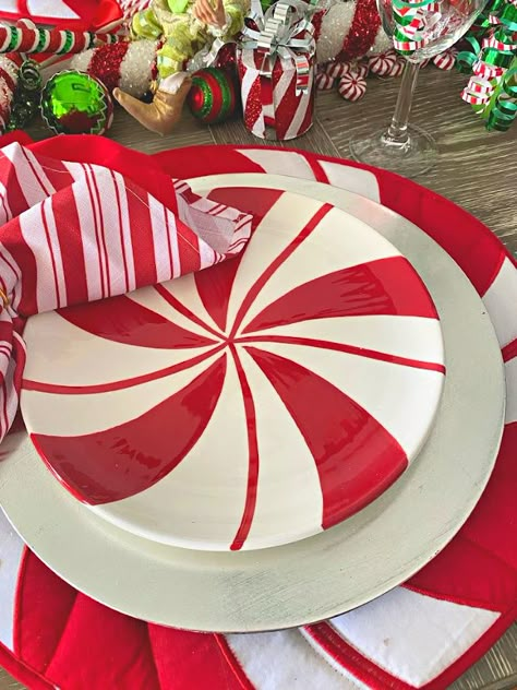 How to Style a Fun Peppermint Tablescape! - Celebrate & Decorate Peppermint Tablescape, Peppermint Christmas Table Decorations, Candy Cane Tablescape, Peppermint Theme Party, Peppermint Decorations, Peppermint Christmas Decor, Peppermint Christmas Decorations, Candy Cane Crafts, Peppermint Christmas