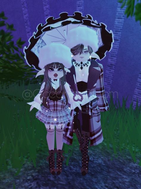 Royale High Matching Outfits Couple, Royale High Couple Outfits, Rh Matching Outfits, Matching Royale High Outfits, Royale High Matching Outfits, Royalhigh Outfits, High Couple, Rh Avatar, Dark Fairy Outfit