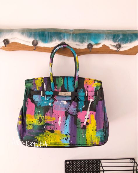 Painted Handbags, Handpainted Shoes, Hand Painted Leather Bag, Painted Leather Bag, Fashion Abstract, Painted Handbag, Painted Purse, Pattern Draping, Handpainted Bags